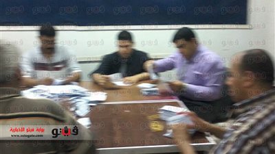 2504 أصوات للسيسي مقابل 65 لحمدين بلجنة 