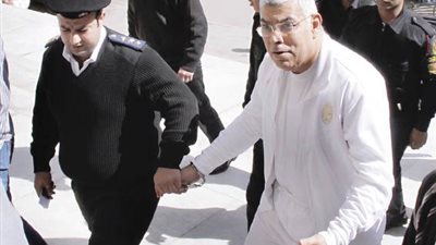 مدير مصلحة السجون: لم أتلق إخطارات بإخلاء سبيل 