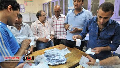 1594 صوتًا للسيسي مقابل 96 لحمدين بشلاتين