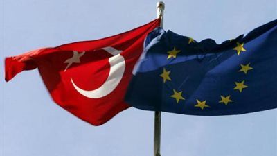 الدنمارك تطالب بوقف مفاوضات عضوية تركيا بالاتحاد الأوروبي