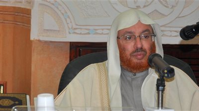 «كبار علماء السعودية» تفتي بشأن الصيام بدول يصل نهارها لـ19 ساعة