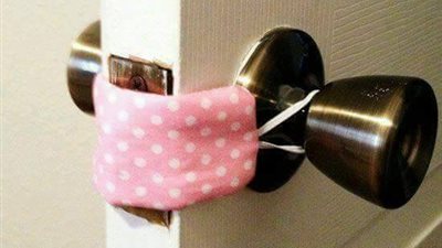 بالصور.. 7 أفكار بسيطة لحماية طفلك في المنزل