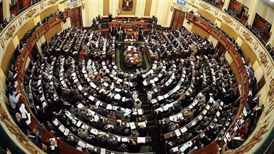 بالمستندات.. قانون مجلس الشعب على مائدة مجلس الوزراء.. «العدل» تنتهى من مسودته.. يتضمن إسقاط العضوية إذا غير العضو الصفة التى ترشح بها أو انتماءه الحزبى.. ويحرم قيادات الحزب الوطنى المنحل من