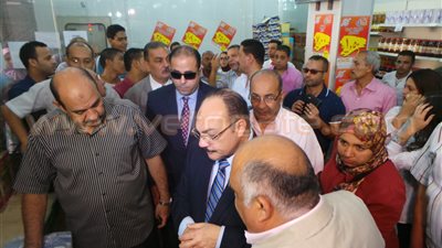 بالفيديو.. محافظ الإسكندرية: لكل مواطن كيلو سكر على بطاقة التموين