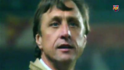 بالفيديو.. برشلونة يستعيد ذكريات الراحل «كرويف» قبل الكلاسيكو