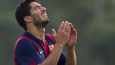 بالفيديو.. سواريز يهدر فرصة الهدف الأول لبرشلونة أمام الريـال