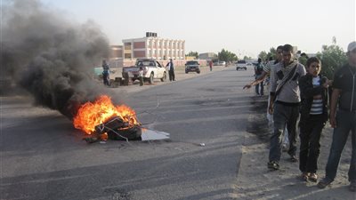 أهالى «فتى والمطار» يقطعون طريق «أبيس» بالإسكندرية