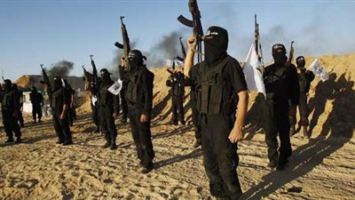 موقع إسرائيلي يحذر من وقوع هجمات إرهابية في مصر خلال رمضان.. خبير أمني: سيناء أحد الأهداف الرئيسية للتنظيمات المتطرفة.. الإفطار والسحور وتغيير الخدمات «أخطر الأوقات».. ويطالب بتكثيف القوات ف