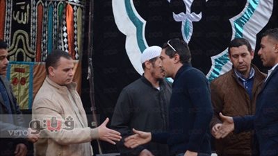 بالفيديو.. نجوم الرياضة في عزاء والد أبو تريكة في ناهيا