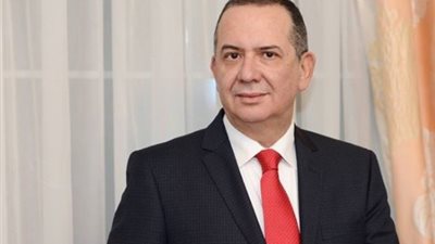 خبير اقتصادي: لا يمكن وقف رحلات العمرة دون موافقة «الوزراء»