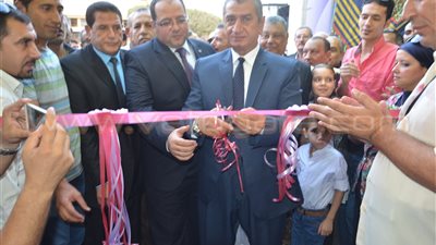 بالصور.. افتتاح معرض «خير بلدنا» للسلع الغذائية في كفر الشيخ