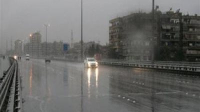 الأرصاد: انخفاض الحرارة وأمطار رعدية على السواحل الشمالية غدا