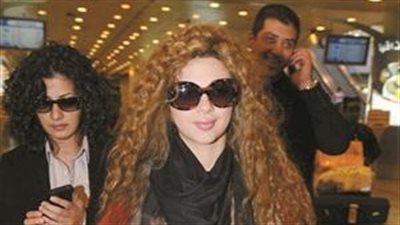 ميريام فارس تحاضر فى الجامعات اللبنانية