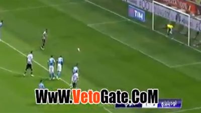 بالفيديو.. «نابولي» يكتسح «أودينيزي» بثلاثية في قمة الدوري الإيطالي