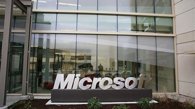 مايكروسوفت تُمدد فترة التجربة المجانية لـ Office 365  للشركات الصغيرة