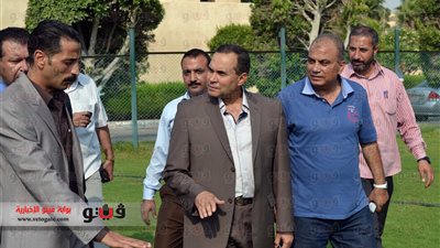 محافظ الإسماعيلية يفاجئ القرية الأوليمبية بزيارة مفاجئة..ويتفقد خطة النظافة