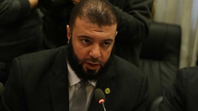 نائب «النور» لرئيس البرلمان: «الحكومة بتغفلنا»