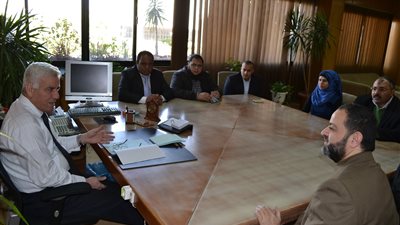 محافظ الإسماعيلية يستقبل وفد جمعية 