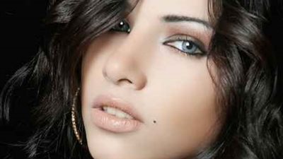 مروة نصر: مبروك لمصر المشير السيسي