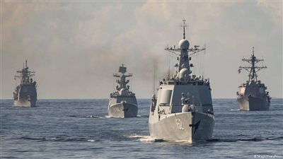 سفن أمريكية رصدت صواريخ ترجح أن تكون استهدفتها في البحر الأحمر