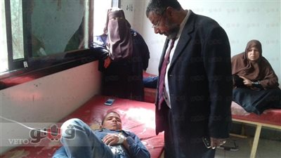 «التسمم».. عنوان فبراير 2017.. إصابة 56 بالشرقية بسبب «بسكويت المدرسة»..«حواوشي» يقضي على أسرة بالبحيرة.. وجبة فاسدة تسمم 84 مدرسًا في دمياط.. ونقل 22 تلميذًا لمستشفى الب