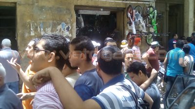 فرحة عارمة بين طلاب الثانوية في بولاق لسهولة امتحان «الإنجليزي»