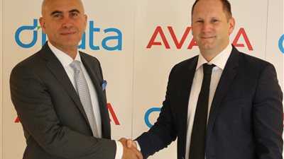 دناتا تعتمد حلول «أﭬايا» السحابية لخدمة عملائها