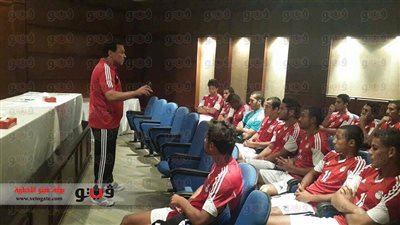 بالصور.. البدرى يطالب لاعبى الأوليمبي بالالتزام للاستمرار في المنتخب