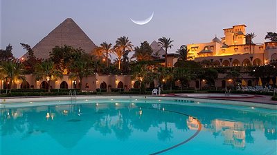 بدء المؤتمر الاستثماري لمحافظة الجيزة بفندق «مينا هاوس»