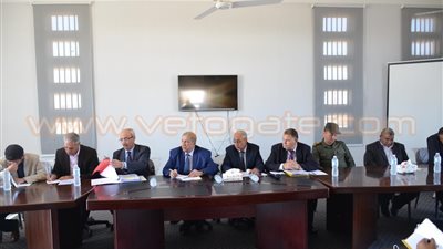 محافظ الإسماعيلية يطالب بسرعة إنهاء تجهيزات قرية الأمل الجديدة