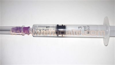 بالصور.. مواطن يشكو شركة ماسكو للسرنجات لـ«حماية المستهلك»