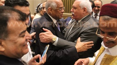 بالصور.. رئيس النواب يلتقي الأعضاء بالبهو الفرعوني