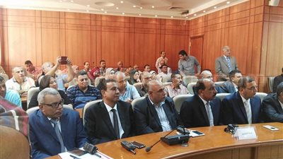 بالفيديو والصور.. رؤساء أحياء بورسعيد يستعرضون إنجازاتهم