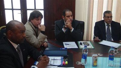 اليوم..لجنة 