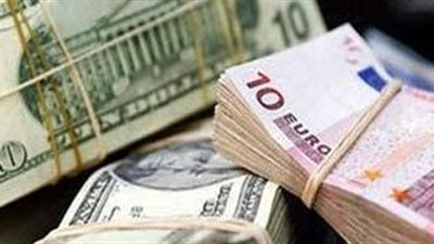 الدولار يستقر..  واليورو يتراجع فى بدء تعاملاته .. اليوم