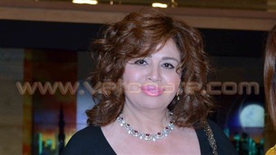 إلهام شاهين: بكيت في أول أيام تصوير «ليالي الحلمية»