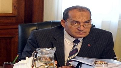 وزير الزراعة يشارك في اجتماع «العربية للاستثمار الزراعي» بالبحرين