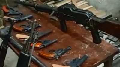 حبس 5 عاطلين لحيازتهم أسلحة نارية غير مرخصة في أبوالنمرس