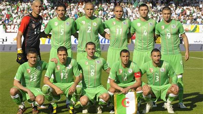 منتخب الجزائر يعلن القائمة النهائية لأمم أفريقيا 2013