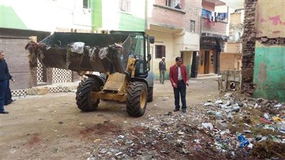 بالصور.. استكمال حملة النظافة بحي «الكشلة» في دسوق