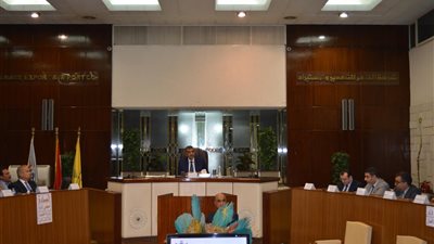 زيادة رأس مال «القابضة للنقل» بمقدار 700 مليون جنيه