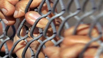 حبس عاطلين سرقا سايس جراج بالإكراه بالنزهة