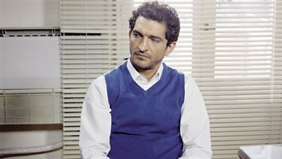 «عمرو واكد».. ينفى تنصله من الجنسية المصرية