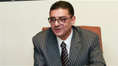 محمود طاهر يدعم أبوريدة هاتفيًا في انتخابات الـ«فيفا»