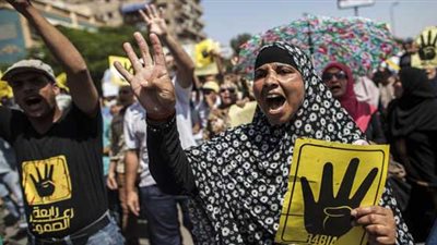 الأمن يفرق مسيرتين للجماعة 