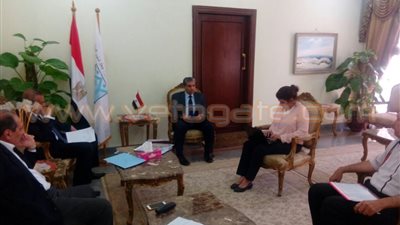 وزير البيئة ومحافظ الجيزة يبحثان أعمال منظومة المخلفات بإمبابة