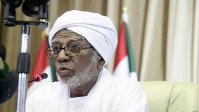 قافلة الأزهر تصل الخرطوم وتلتقي رئيس المجلس الوطني السوداني