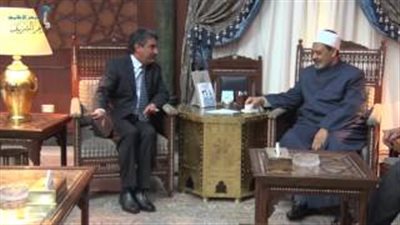 فيديو.. شيخ الأزهر يعرب عن تقديره لجهود أمير الكويت الداعمة للعرب