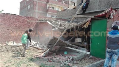 بالصور.. تنفيذ 6 قرارات إزالة لعقارات بجزيرة «بين البحرين» في الجيزة