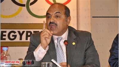 بعثة مصر بالفرانكفونية تطير إلى فرنسا على دفعتين